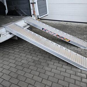 Najazdy aluminiowe 2,5m do 2,95t (100x25)
