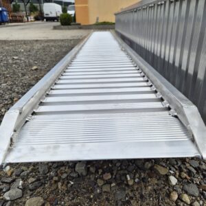 najazdy aluminiowe 100x35 3,5m do 2,1t z rantami bocznymi