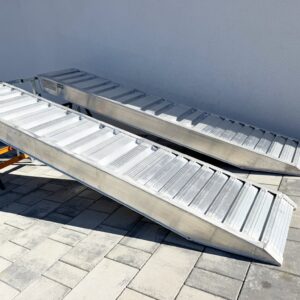 Najazdy aluminiowe 2,5m do 10t (150x25)