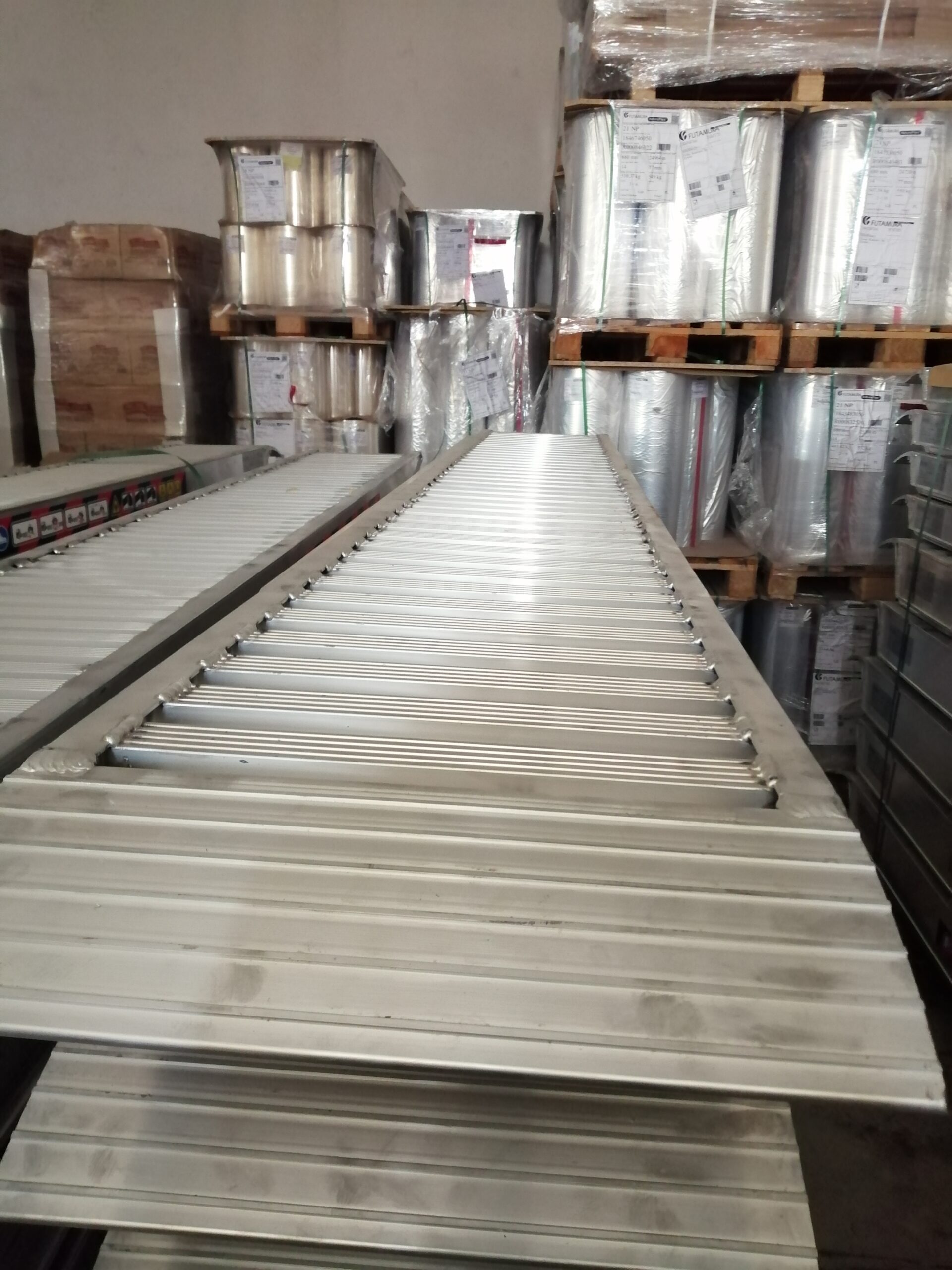 najazdy aluminiowe 136x30w 3m do 5,25t bez rantów