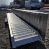 najazdy aluminiowe 150x40 4m do 5,8t z rantami bocznymi najazdy aluminiowe 150x40 4m do 5,8t z rantami bocznymi